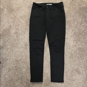 Levi's Women's Black Skinny Jeans